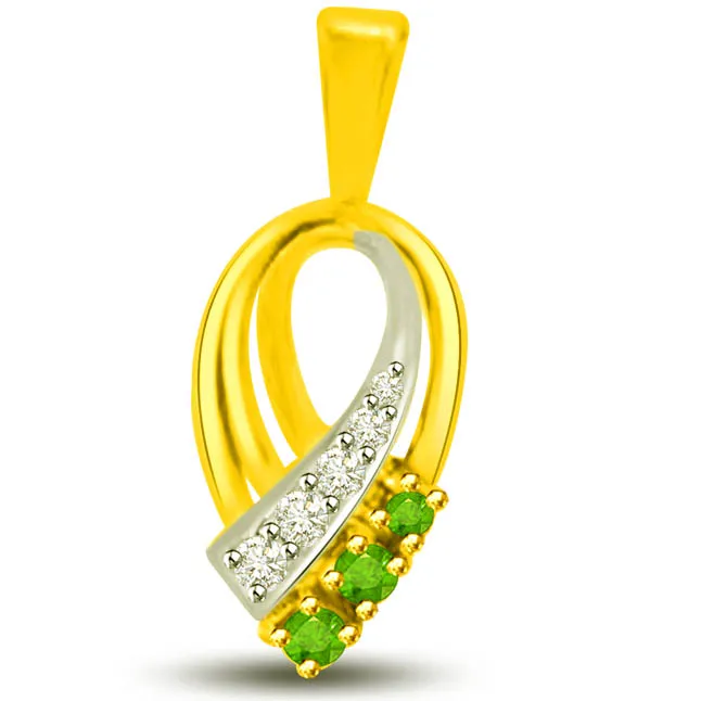 Torch of Purity Beautiful Two Tone Emerald Diamond Pendants