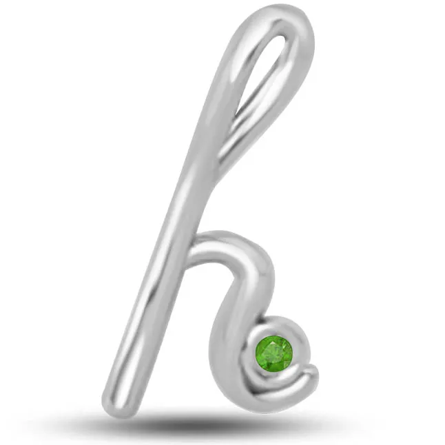 Amazing Emerald Pendant In 14kt White Gold