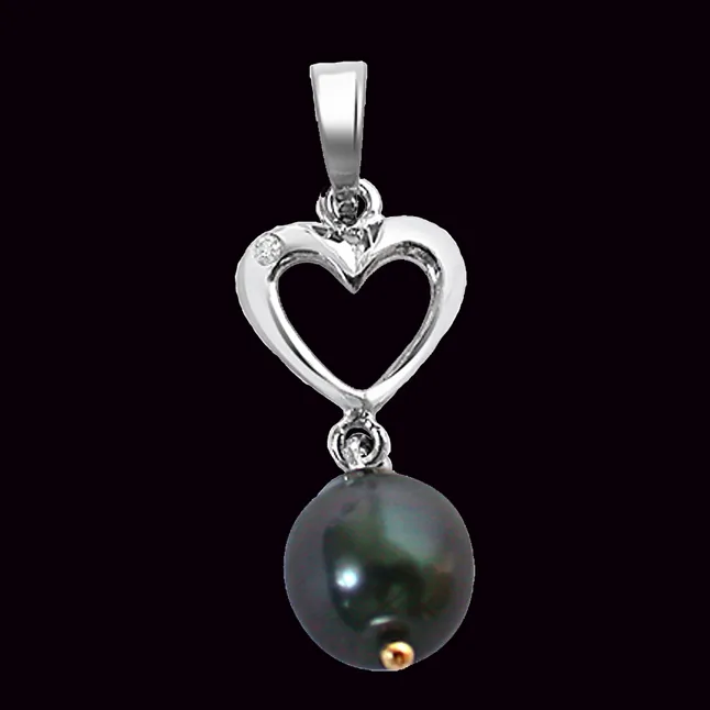 Beautiful Heart Shaped Real Diamond & Tahitian Pearl Pendant (P156)