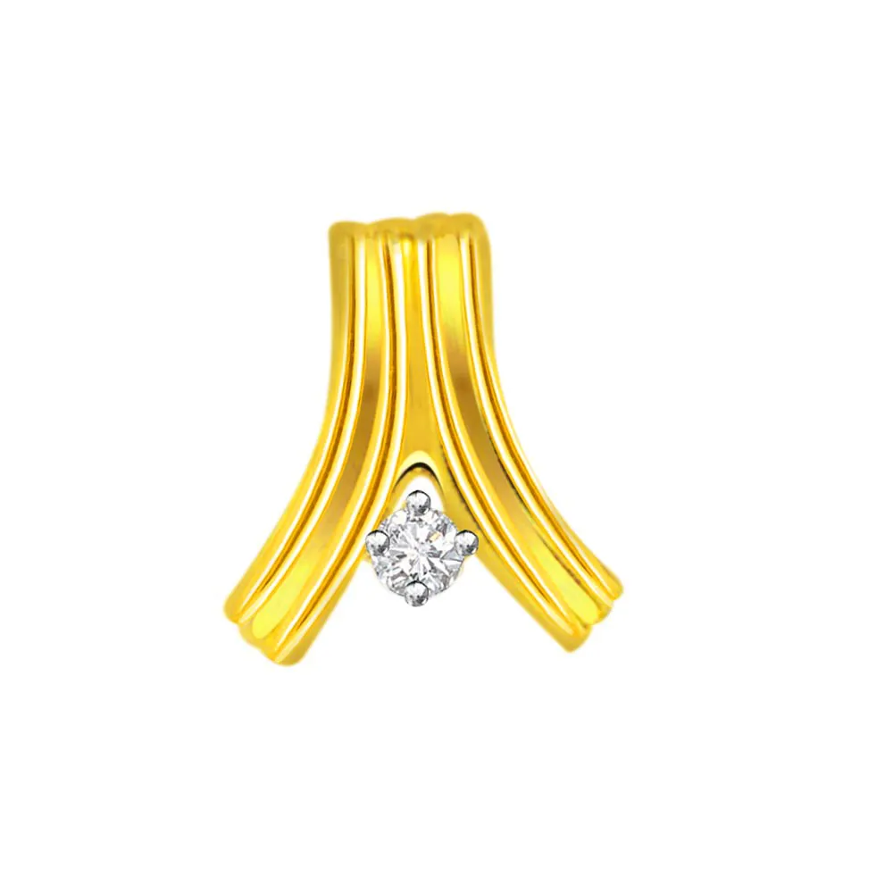 Twisted with Wave Elegantly Designed Diamond Solitaire Pendants -Solitaire