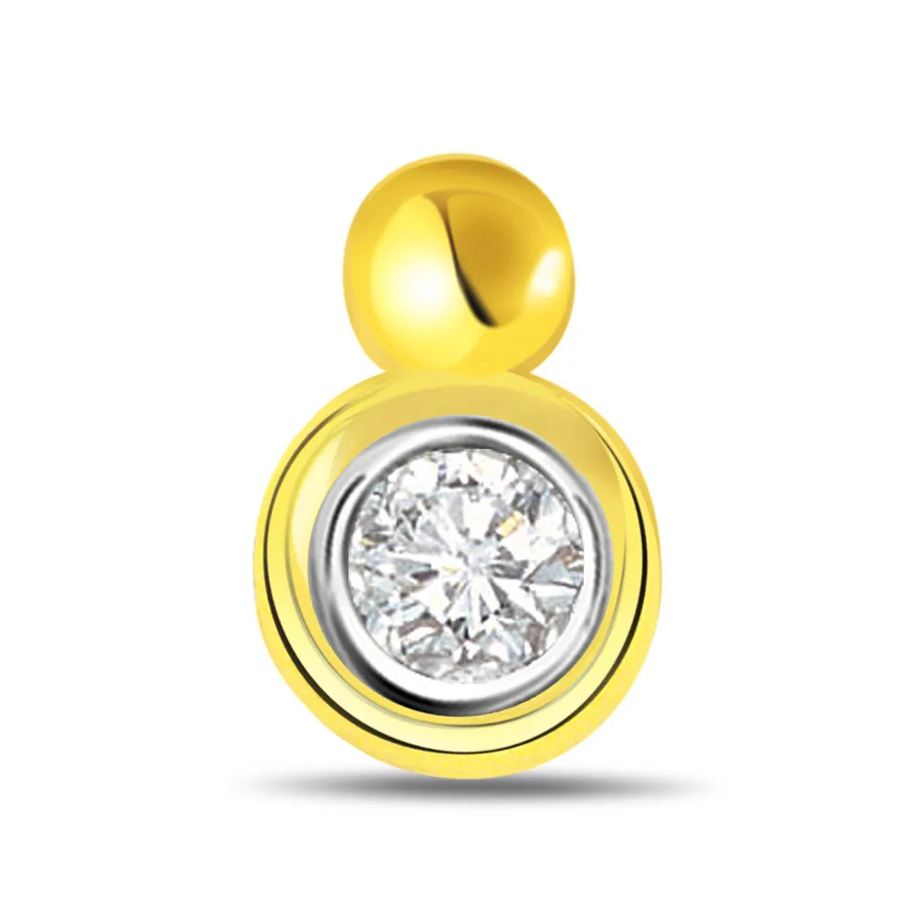 Super Stardom Solitaire Diamond Pendants -Solitaire