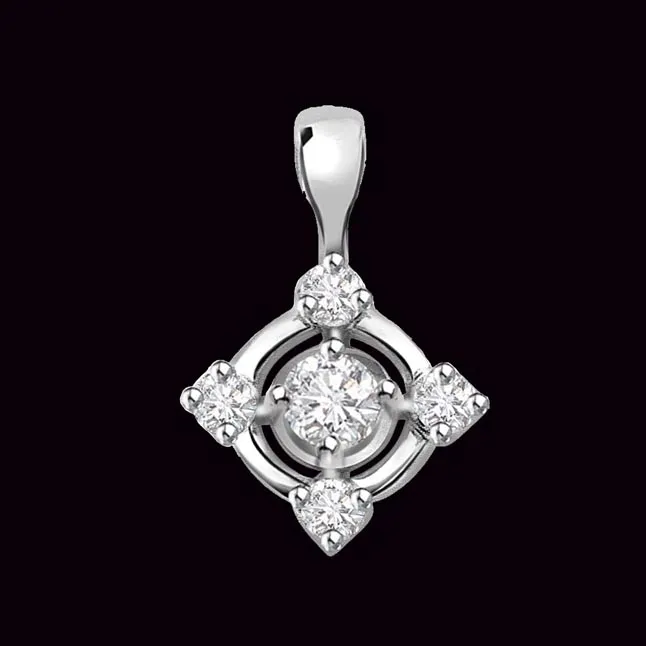 Queen's Pride 0.15cts Real Diamond White Gold Pendant (P319)