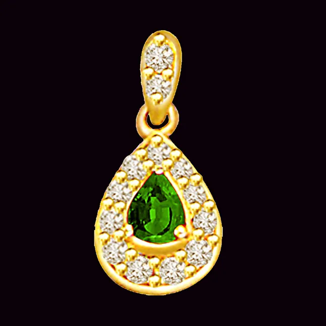0.26cts Real Diamond & Emerald Gold Pendant (P508)