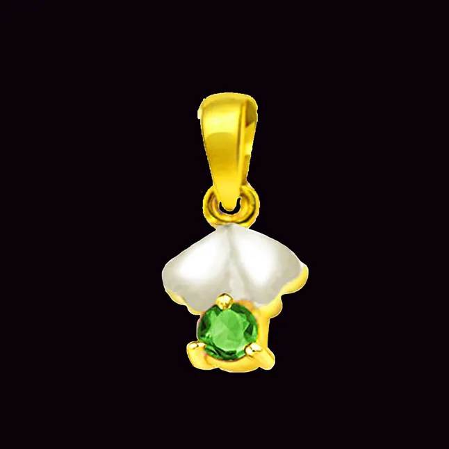 0.15cts Trendy Real Emerald Gold Pendant (P510)
