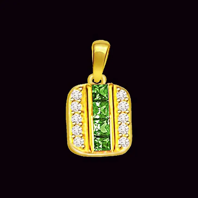 0.20cts Real Diamond & Lustrous Emerald Gold Pendant (P514)