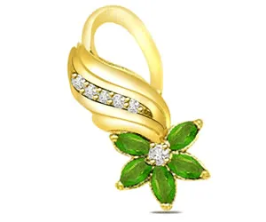Emerald Bloom -0.06 cts Diamond Emerald Pendants