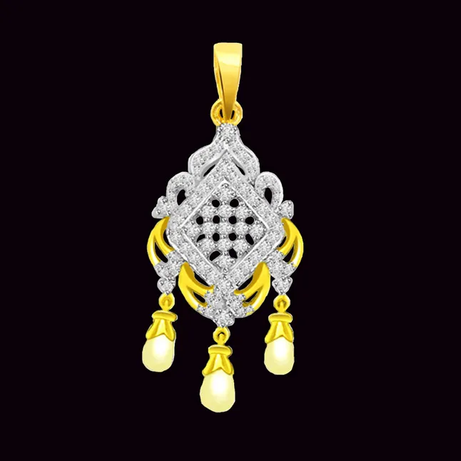 Pearly Chandelier Delight - 0.35cts Real Diamond & Drop Pearl 18kt Yellow Gold Pendant (P659)