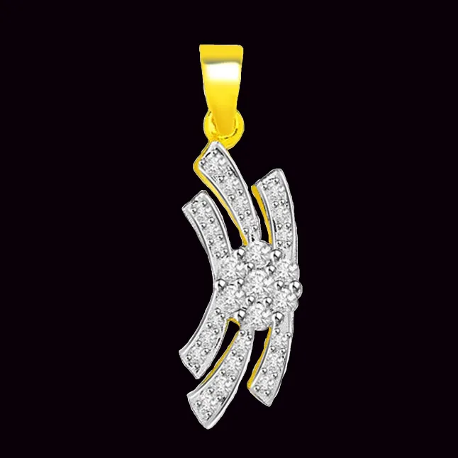0.30cts Two Tone Flower Real Diamond 18kt Yellow Gold Pendant (P665)