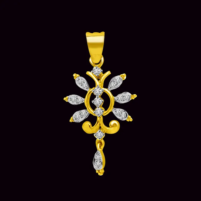 Flowery Glitter : Real Diamond & Gold Pendant for Her (P737)