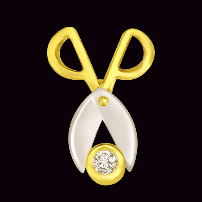 A Cut Above the Rest, Funny Real Diamond Two Tone Solitaire Pendant (P790)