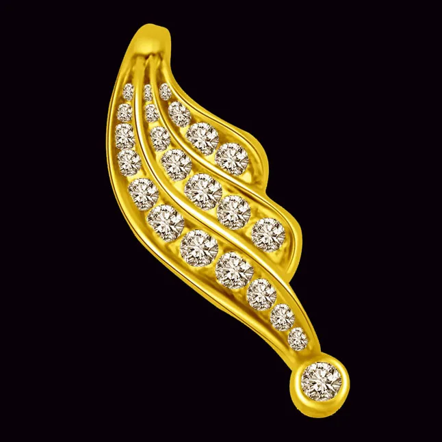 Leaf Shaped 3 Rows of Real Diamond Veins Diamond Pendant (P806)