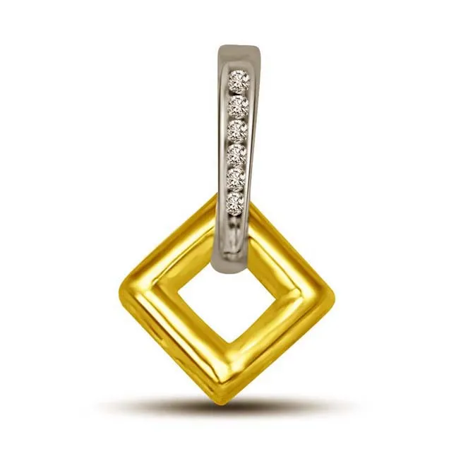 Leafy Diamond Two tone Drop Sqaure Diamond & Gold Pendants