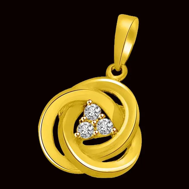 3 Entwined Rings with Real Diamond & Gold Pendant (P843)