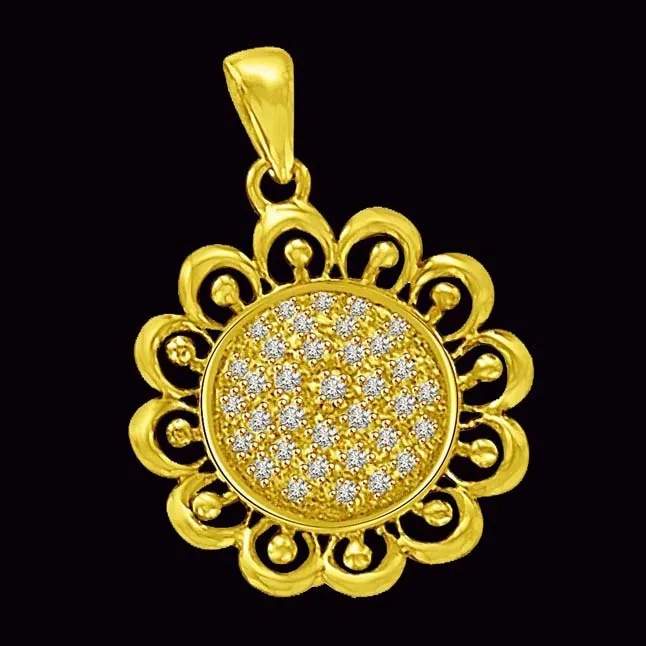 Sunflower Pendant of Real Diamond & 18kt Yellow Gold (P849)