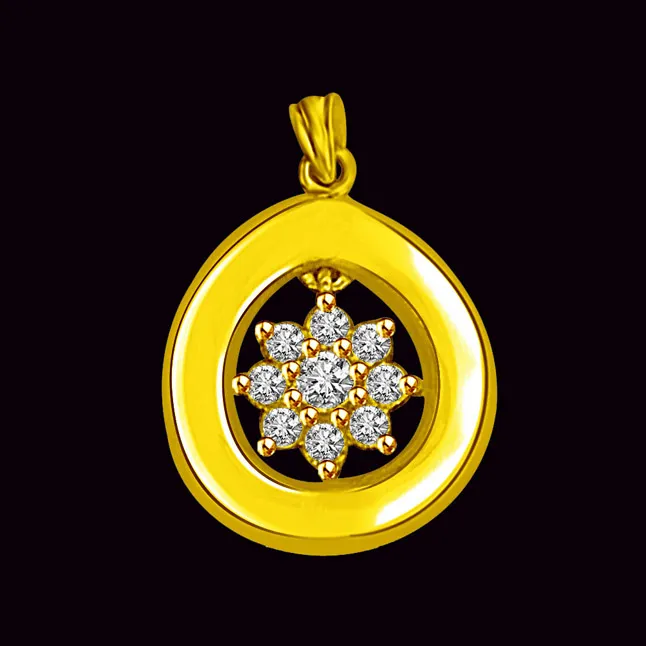 Shinning Star in Circle Real Diamond & Gold Pendant for my North Star (P874)