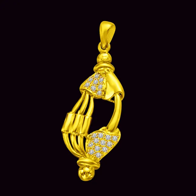 Elegant Design Delicate Real Diamond & Gold Pendant for My Love (P879)