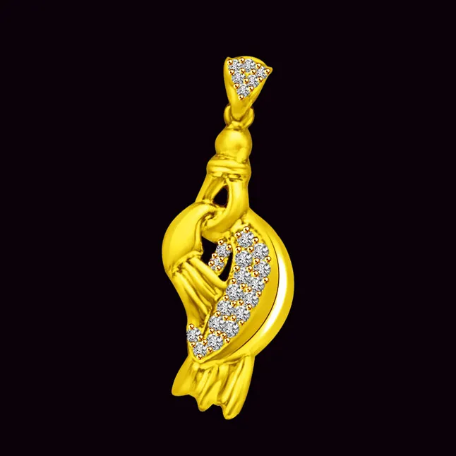 Playing Music with Real Diamonds 18kt Gold Pendant for Her (P885)