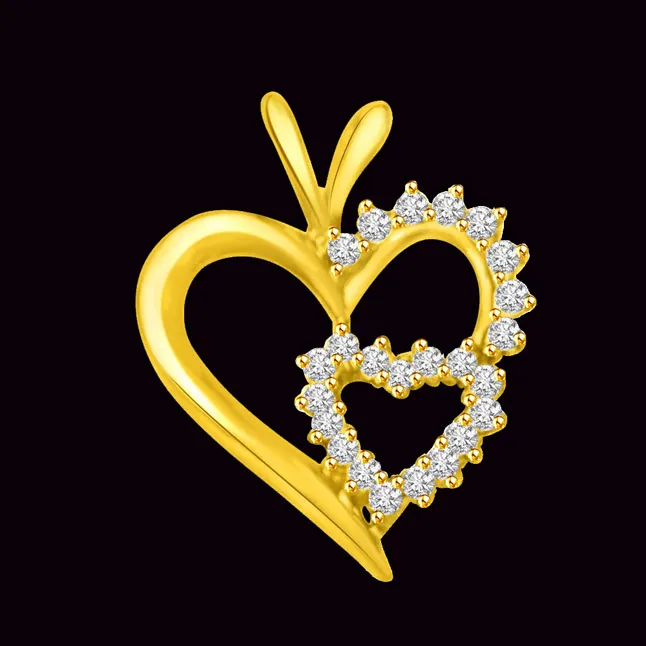 Made for Each Other 18kt Yellow Gold Real Diamond Heart Pendant (P940)