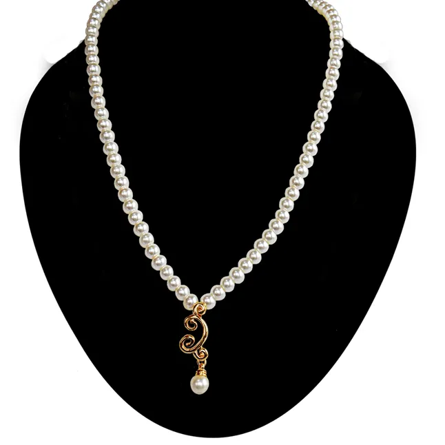 Single Line Shell Pearl & Gold Plated Pendant Necklace for Women (PS582)