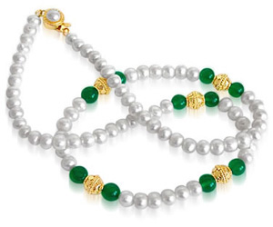 Royal Grace - Single Line Real Freshwater Pearl, Green Onyx Beads & Gold Plated Ball Necklace for Women (SN39)