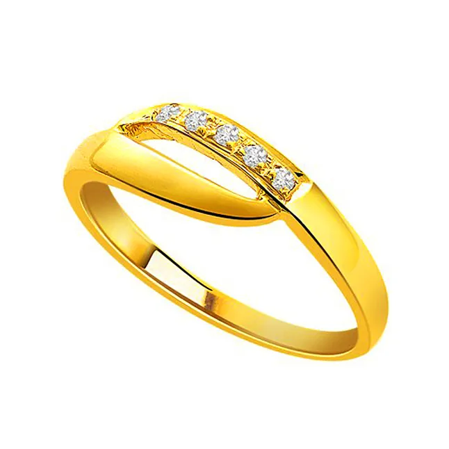 Really Romantic Gold n Diamond Ring (S255)