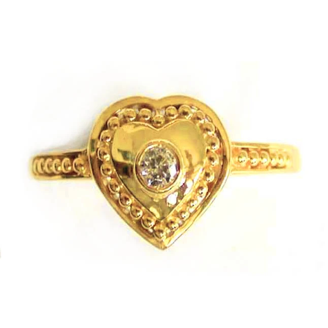 Lover's Gift 0.15 cts Heart Shape rings