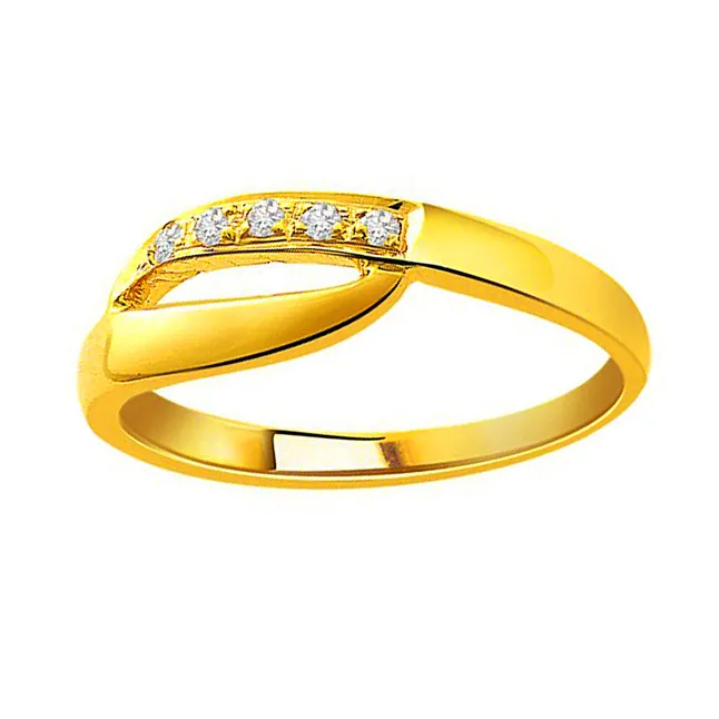 Really Romantic Gold n Diamond Ring (S255)