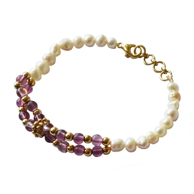 Royal Radiance: Freshwater Pearl, Purple Bead & Gold-Plated Elegance Bracelet (SB79)