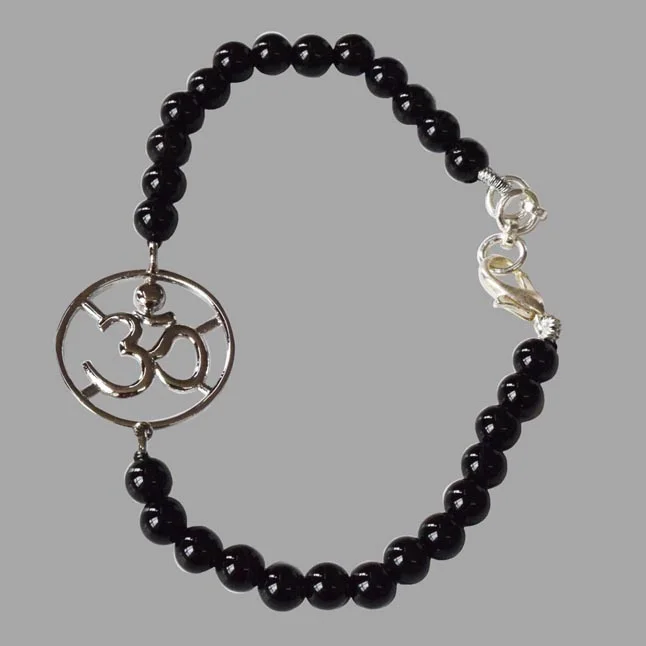 Mystic Charm: Black Onyx & Silver Om Pendant Bracelet for Her (SB84)