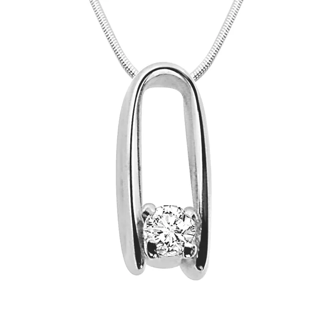 Real Diamond & Sterling Silver Pendant with 18 IN Chain (SDP13)