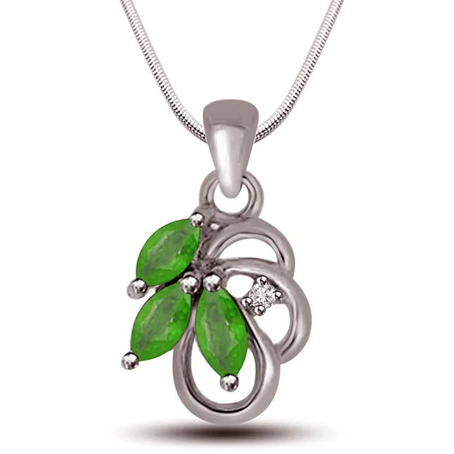 Greeno Mania Twist - Real Diamond, Green Emerald & Sterling Silver Pendant with 18 IN Chain (SDP242)