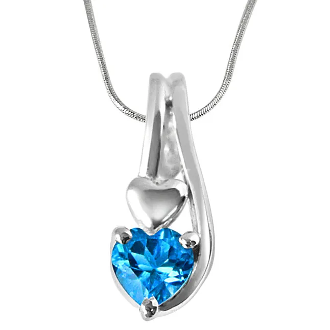 Ocean Wonders Heart Shaped Blue Topaz Set in 925 Sterling Silver Pendant with 18 IN Chain (SDP301)