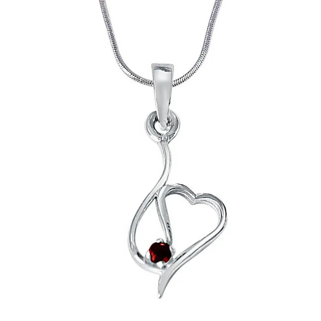 A Pair of Ones Red Garnet & 925 Sterling Silver Pendant with 18 IN Chain (SDP402)