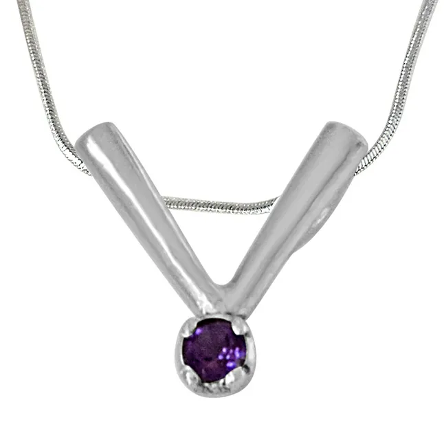 "V" Shaped Purple Amethyst and 925 Sterling Silver Pendant with 18 IN Chain (SDP451)