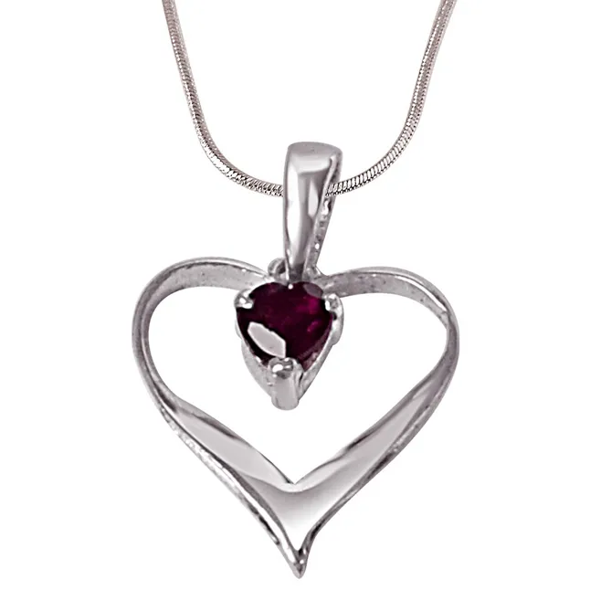 Heart Shaped Bright Red Garnet & 925 Sterling Silver Pendant with 18 IN Chain (SDP467)