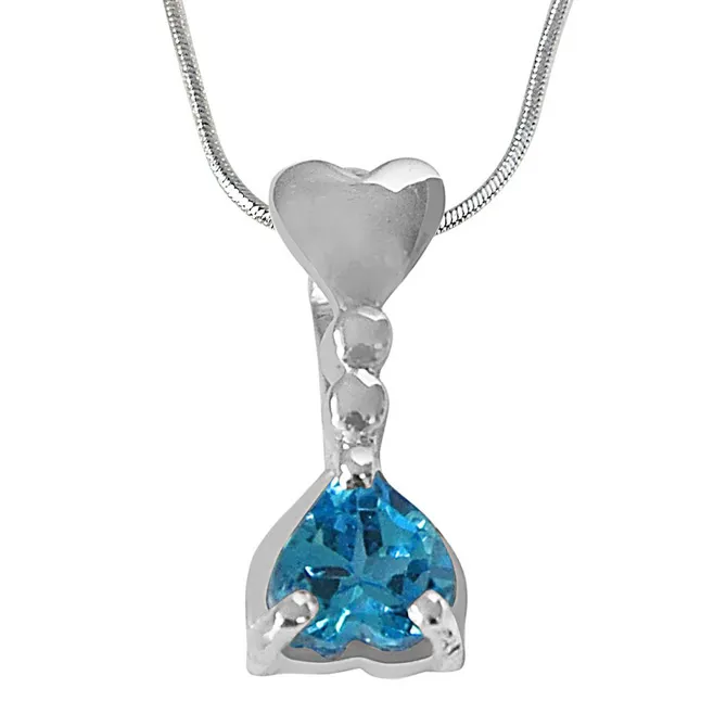 Heart Shaped Blue Topaz in 925 Sterling Silver Pedant with 18 IN Chain (SDP500)