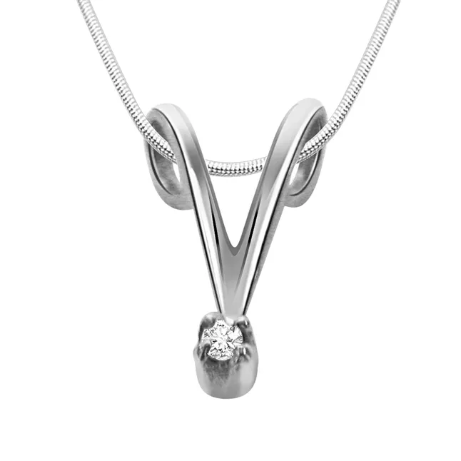 Royal Real Diamond & Sterling Silver Pendant with 18 IN Chain (SDP67)