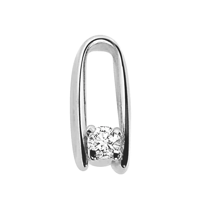 Dazzling Delight: Real Diamond & Sterling Silver Pendant with 18-Inch Chain – Elegance and Sparkle for Every Occasion (SDP13)