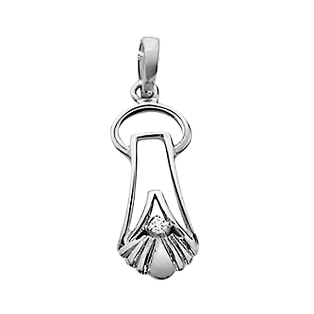 Essence of Purity - Real Diamond & Sterling Silver Pendant with 18 IN Chain (SDP20)