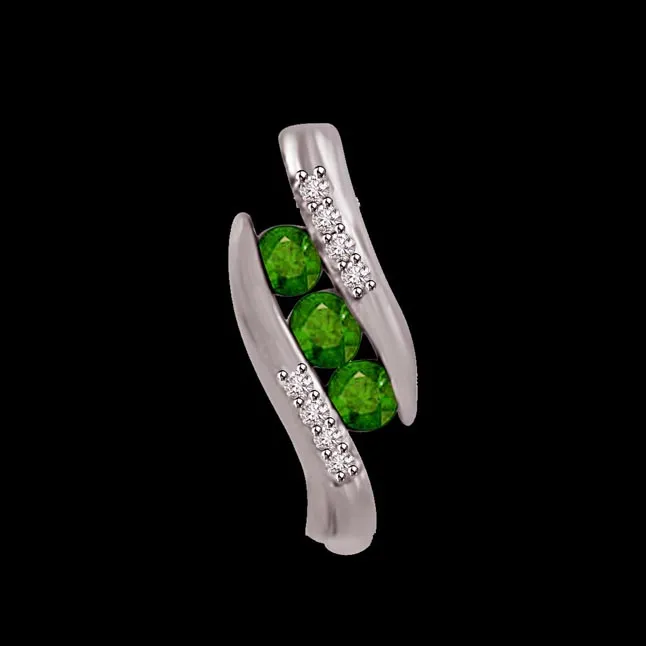 Senorita's Emerald - Real Diamond, Green Emerald & Sterling Silver Pendant with 18 IN Chain (SDP241)