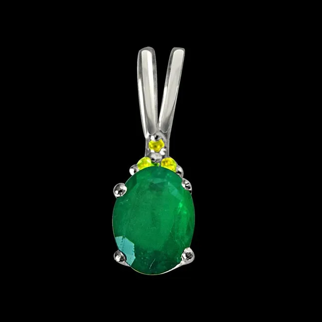 Green Theme - Real Diamond & Green Emerald Pendant in Sterling Silver with 18 IN Chain (SDP243)