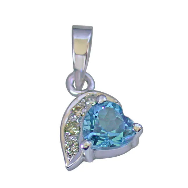 Heart Shaped Swiss Blue Topaz & 4 Big Real Diamond 925 Silver Pendant with 18 IN Chain (SDP251)