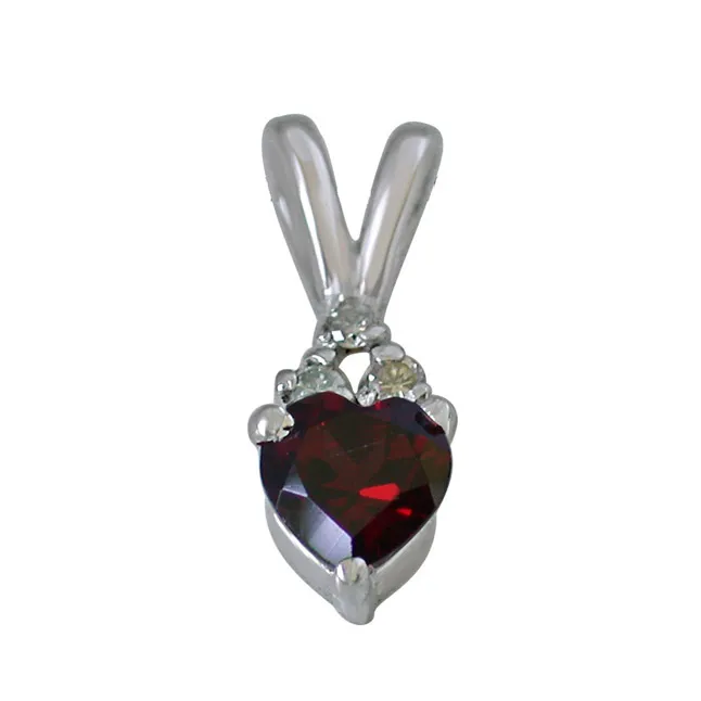 3 Diamond Set on Top of Heart Shape Garnet 925 Silver Pendant with 18 IN Chain (SDP267)