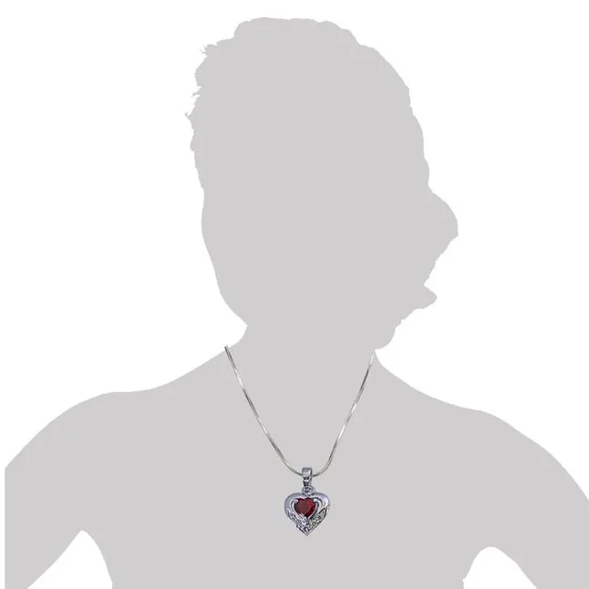 5 Diamonds Set in Heart Shape 925 Silver with Heart Garnet in Center Pendant with 18 IN Chain (SDP269)