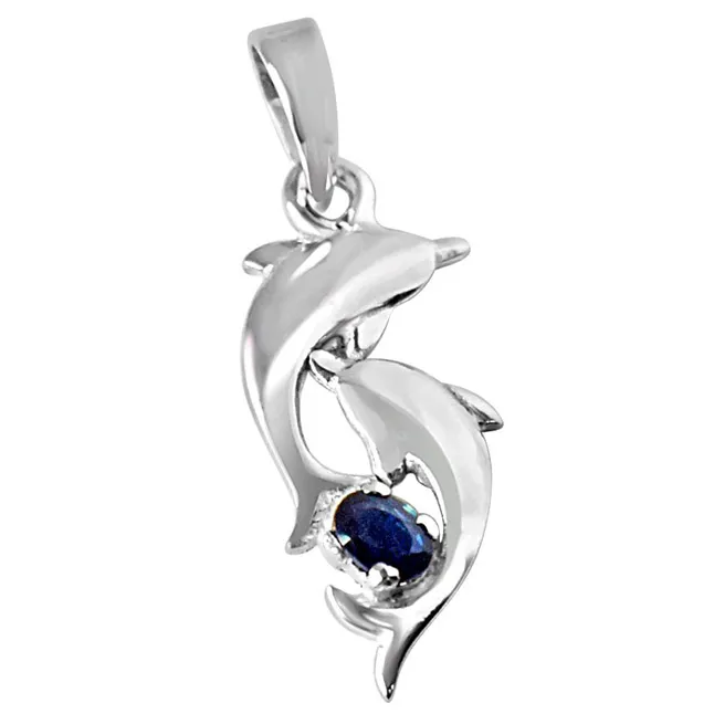 Amazing Twist Blue Oval Sapphire & 925 Sterling Silver Pendant with 18 IN Chain (SDP287)