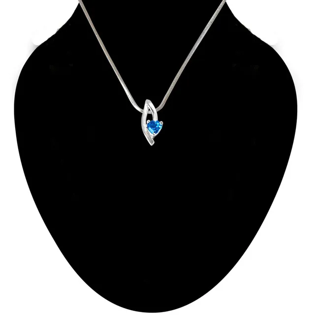 Moonshine Heart Shaped Blue Topaz Set in 925 Sterling Silver Pendant with 18 IN Chain (SDP299)