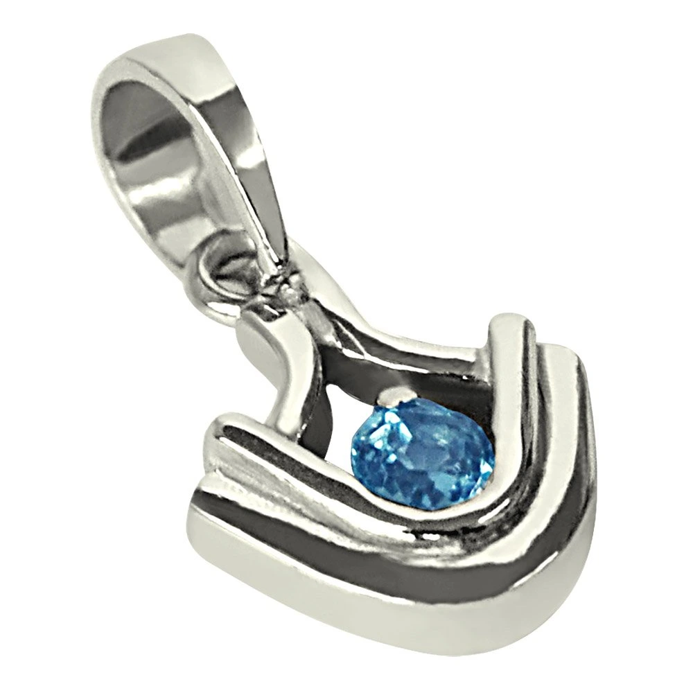 Blue Topaz set in 925 Sterling Silver Pendant with 18 IN Chain (SDP341)