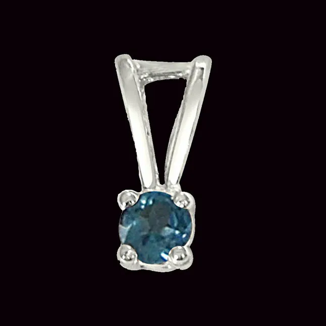 Beyond the Sea Blue Topaz & Sterling Silver Pendant with 18 IN Chain (SDP384)