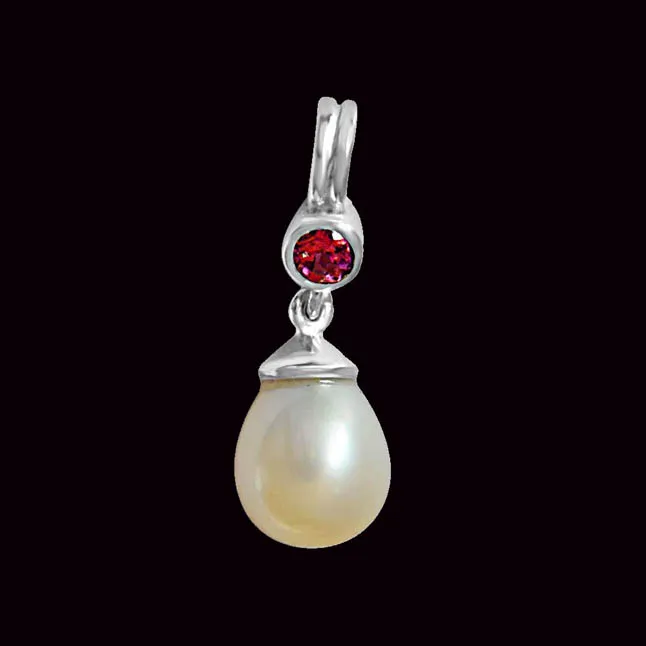 Double Vision Rhodolite, Real Pearl & 925 Sterling Silver Pendant with 18 IN Chain (SDP393)