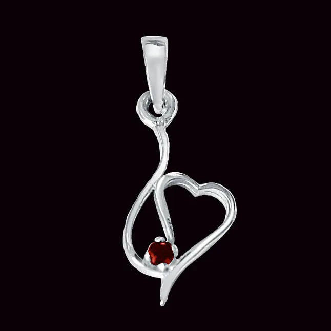 A Pair of Ones Red Garnet & 925 Sterling Silver Pendant with 18 IN Chain (SDP402)